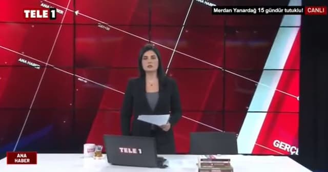 Tele 1 - Özkan Uğur'un Ailesine Başsağlığı Ziyareti