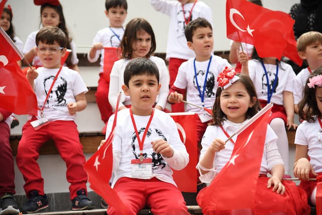 İdea Çocuk Ve Defne Park Çocuk Kütüphanesi Açılışı