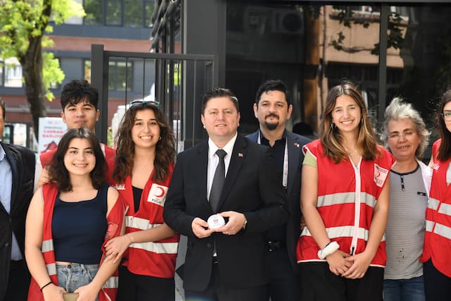 Kadıköy Anadolu Lisesi Kök Hücre Bağışı